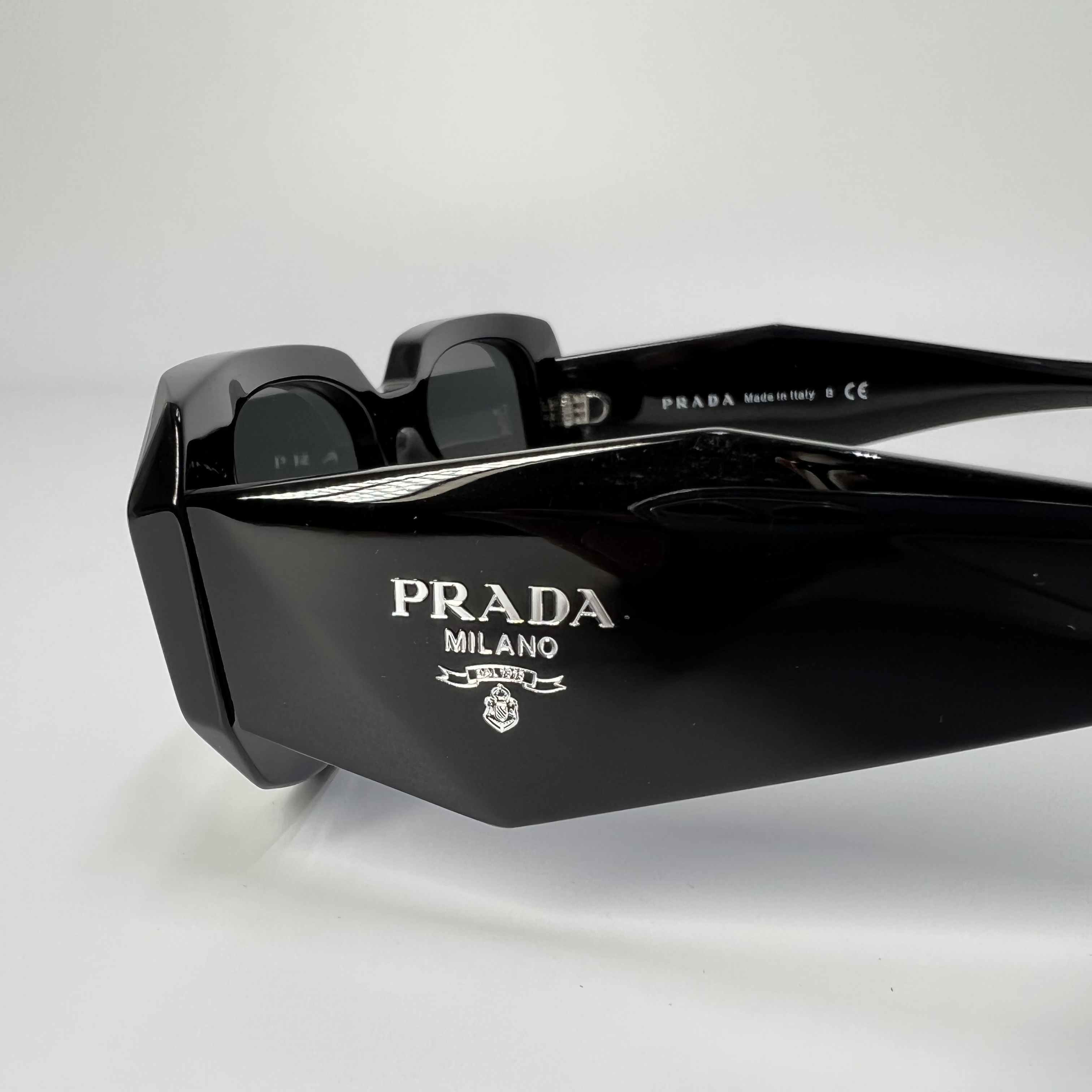 PRADA PR17WS 1AB5SO