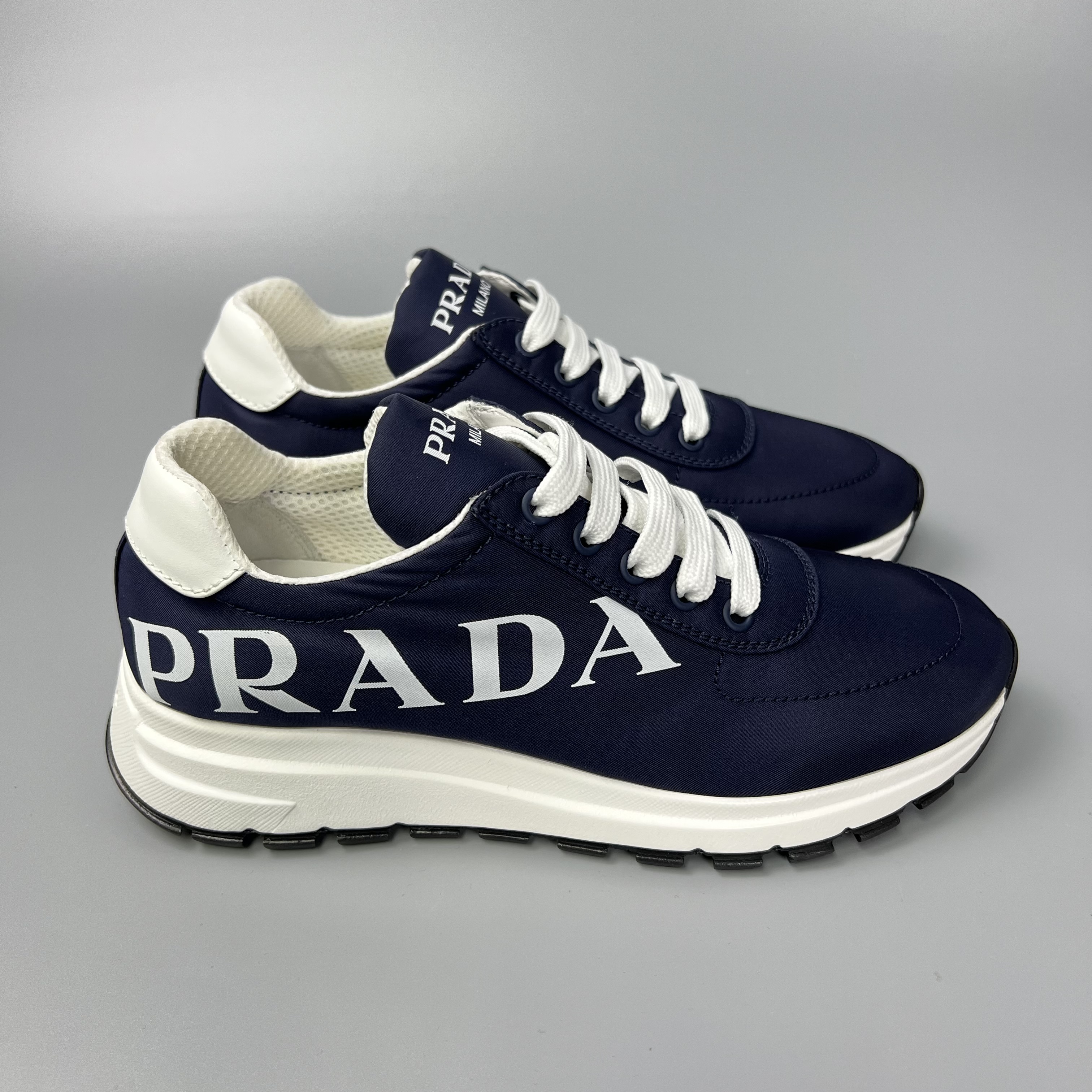 PRADA 1E552L W08 F0216