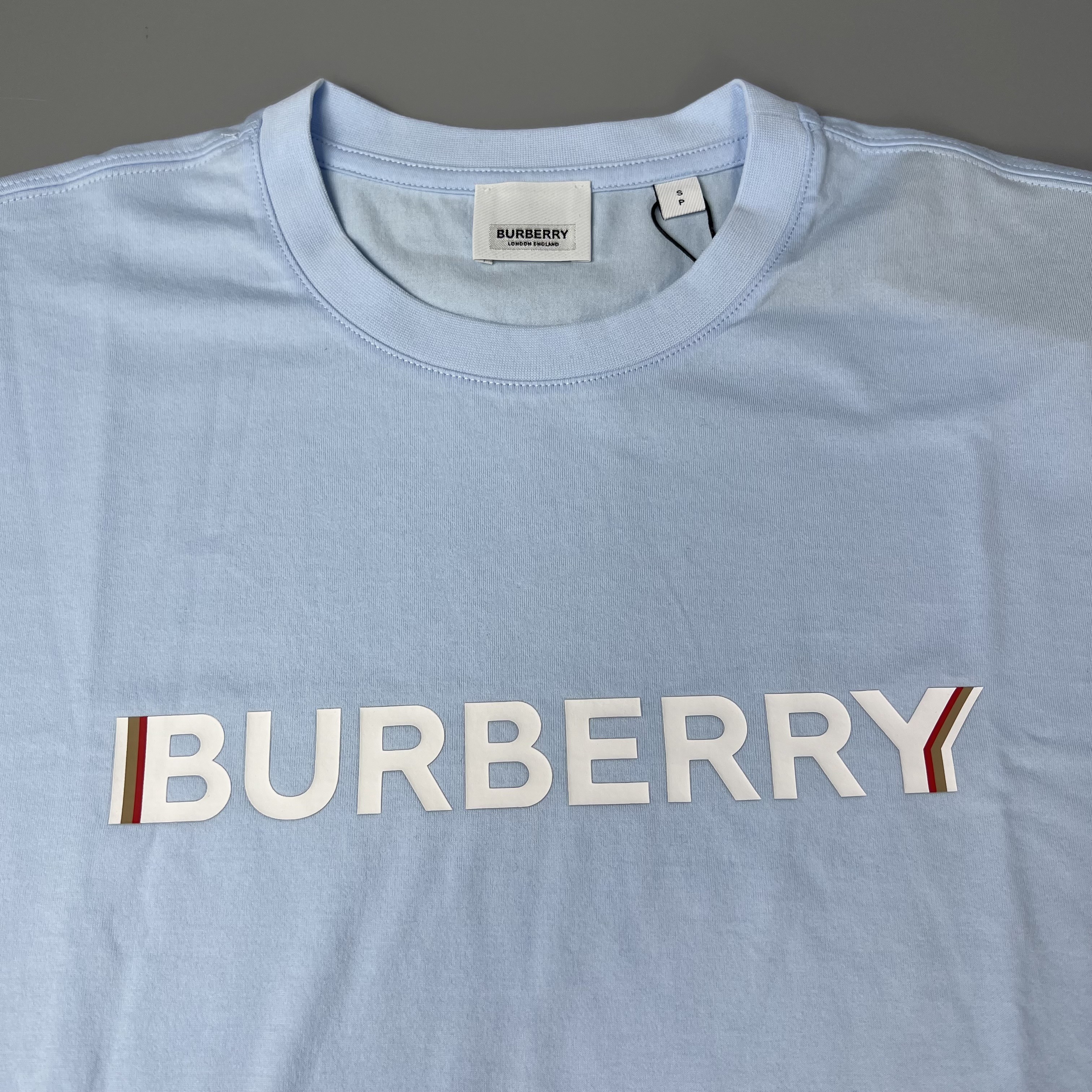 BURBERRY 8052648
