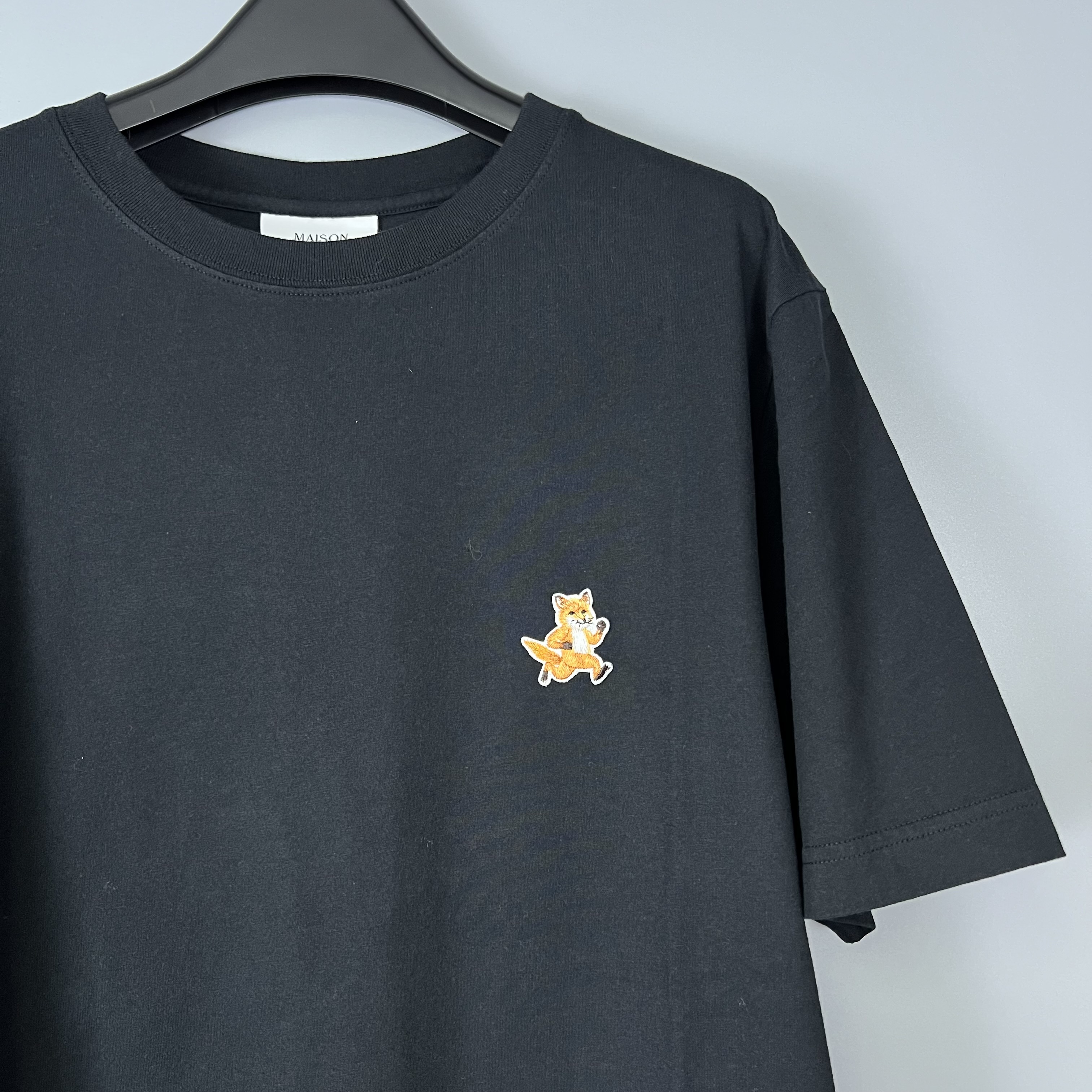 MAISON KITSUNE MM00125KJ0008 P199