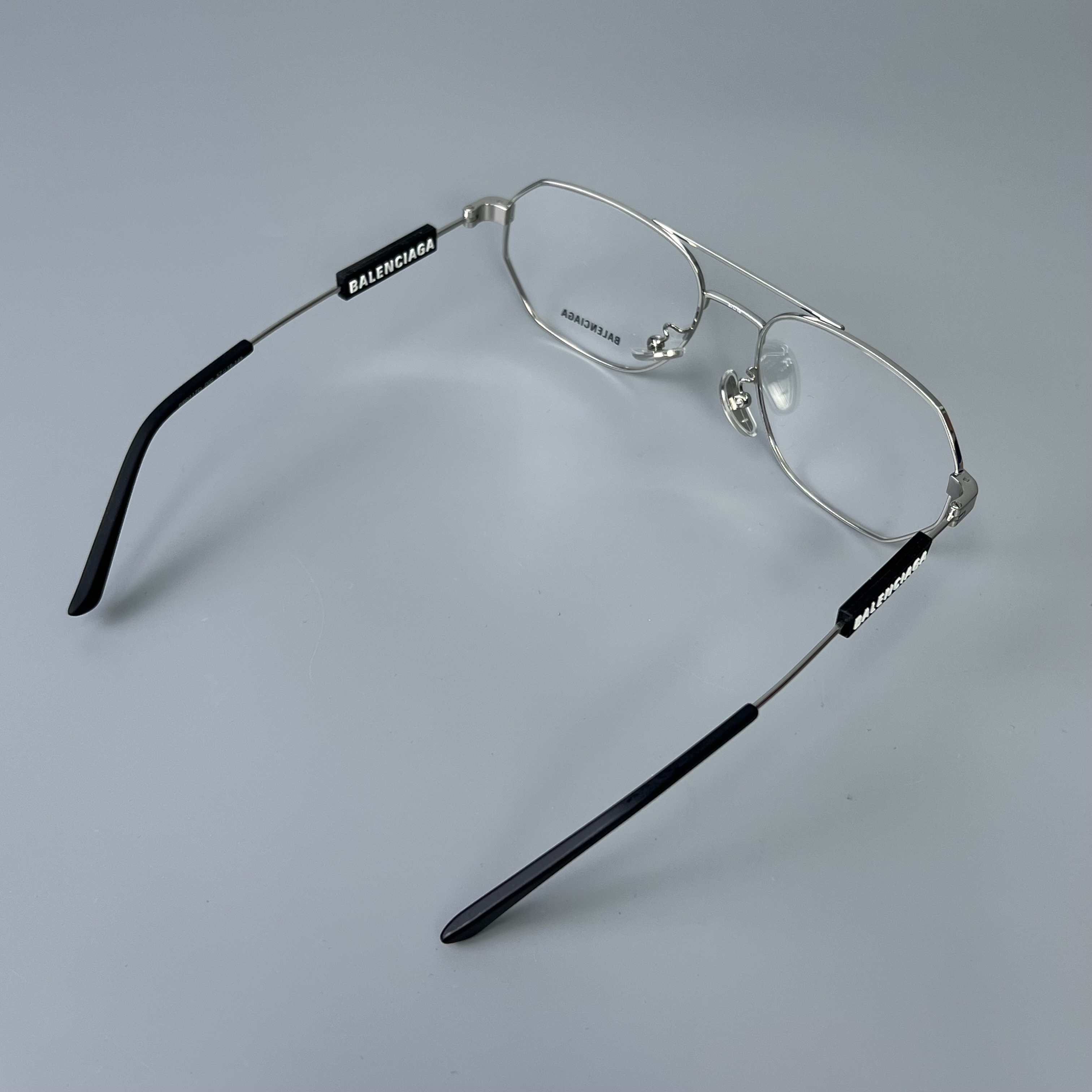 BALENCIAGA BB0117O 002 57/18 145