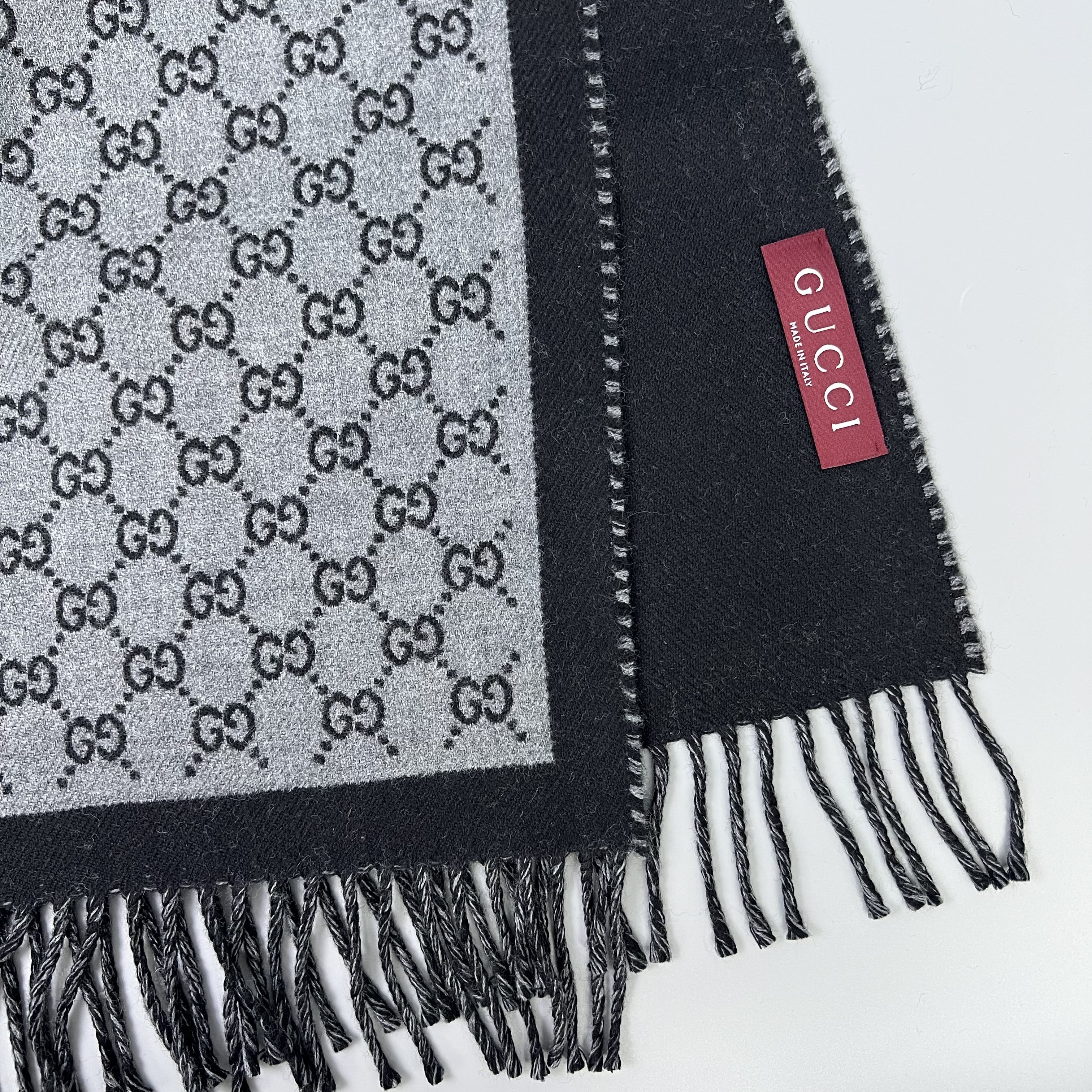 GUCCI 835534 4G200 1360