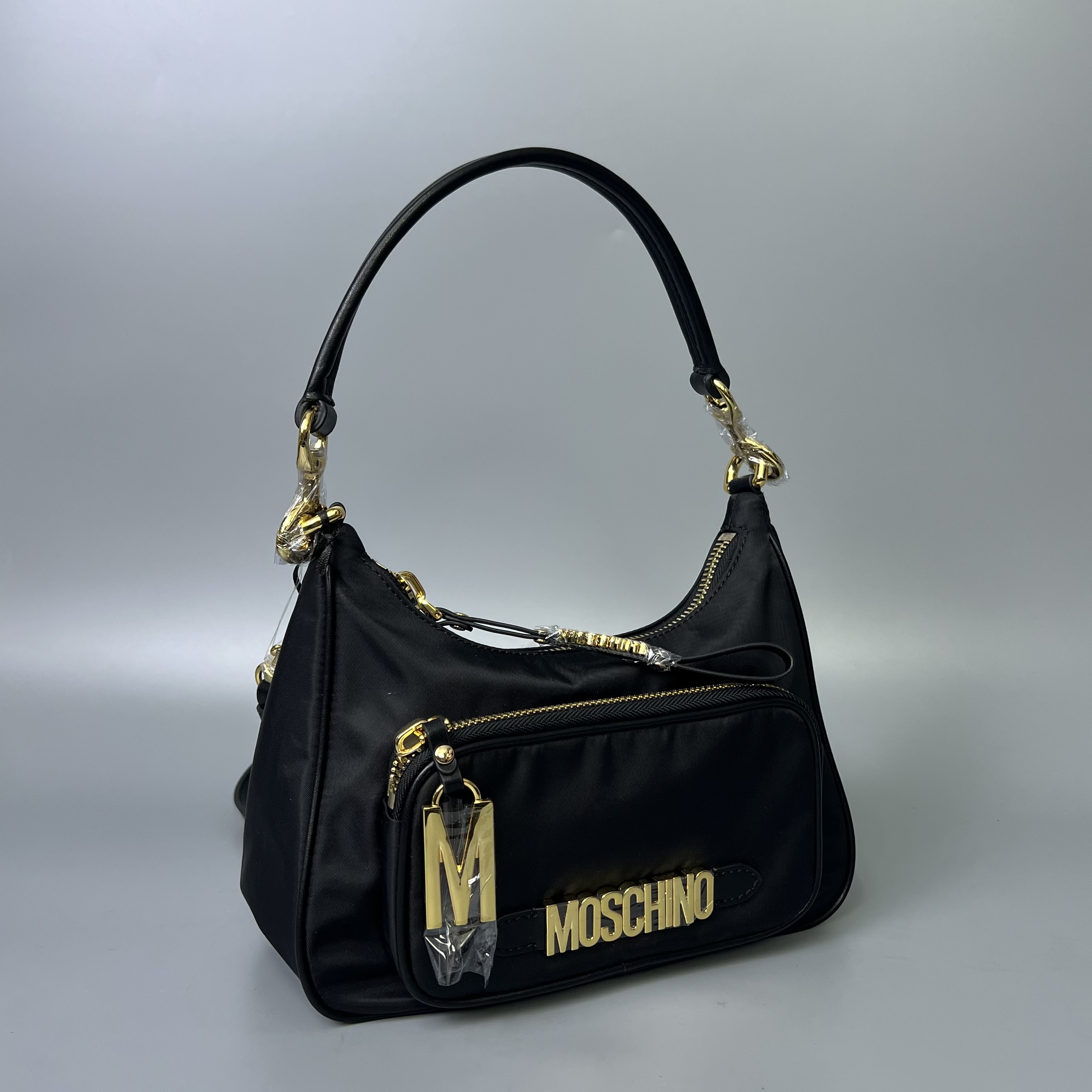 Moschino B7381 8202 3555