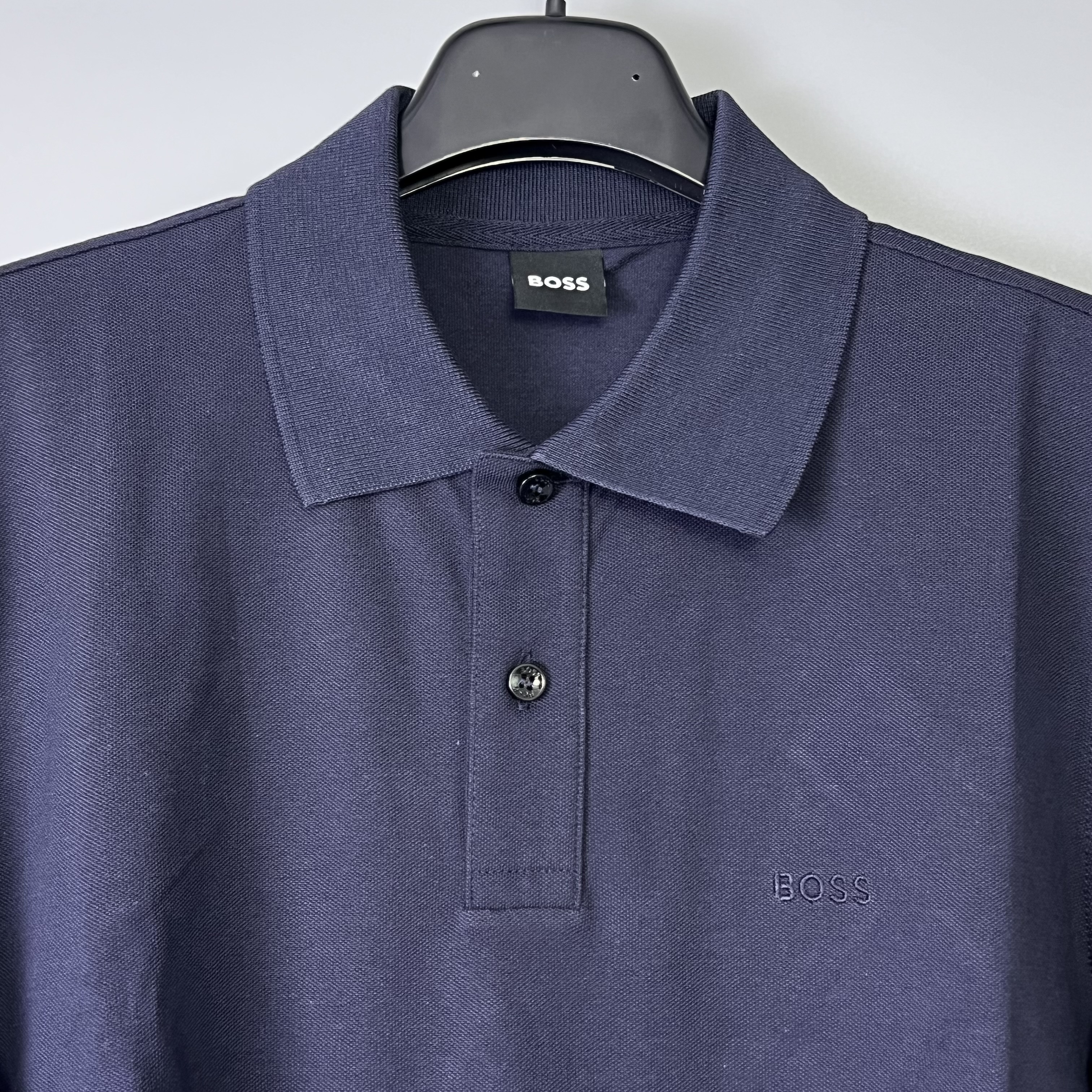 HUGO BOSS 50501942 401