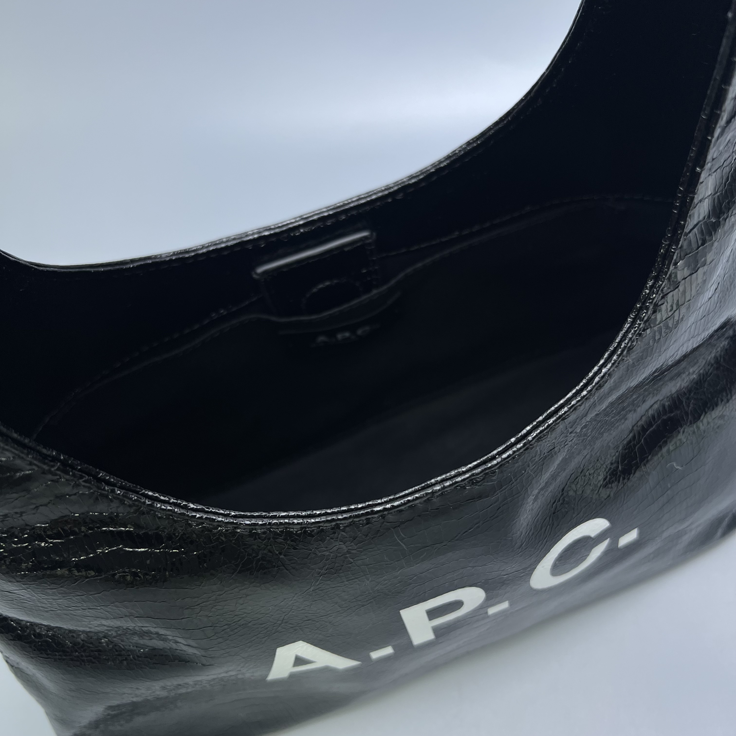 A.P.C. PUACC F67027 LZZ