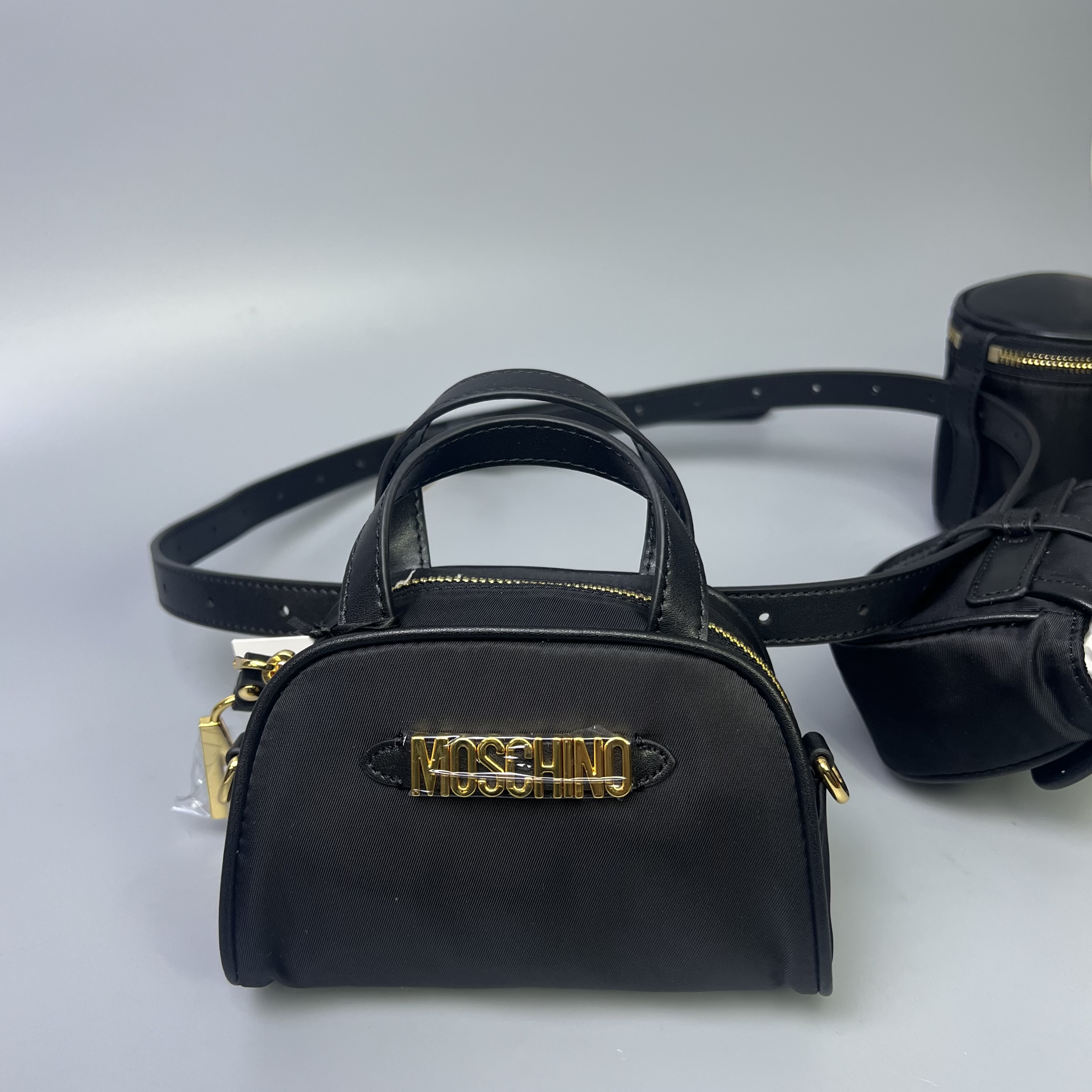 MOSCHINO 7419 8202 3555