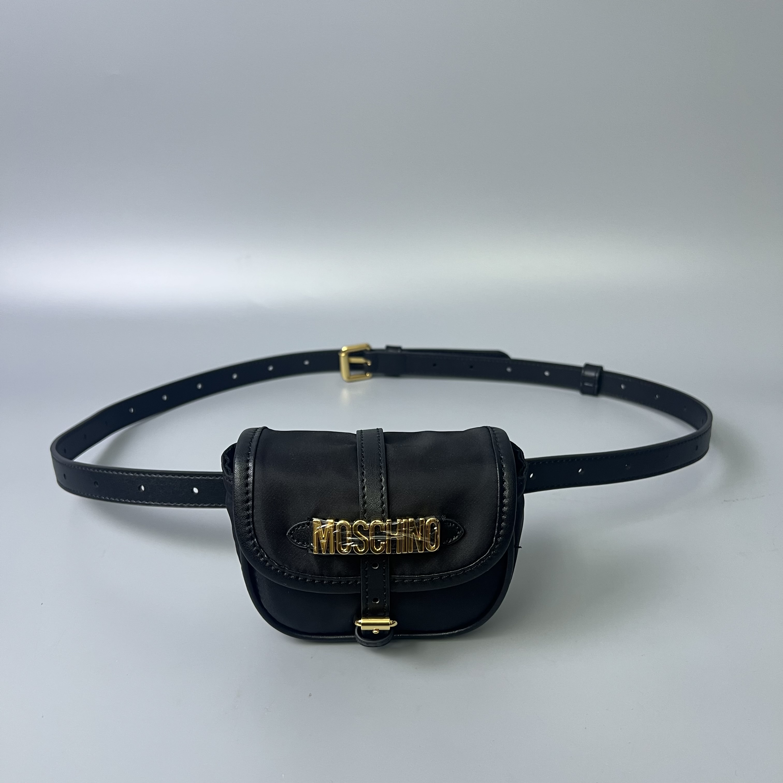 MOSCHINO 7419 8202 3555