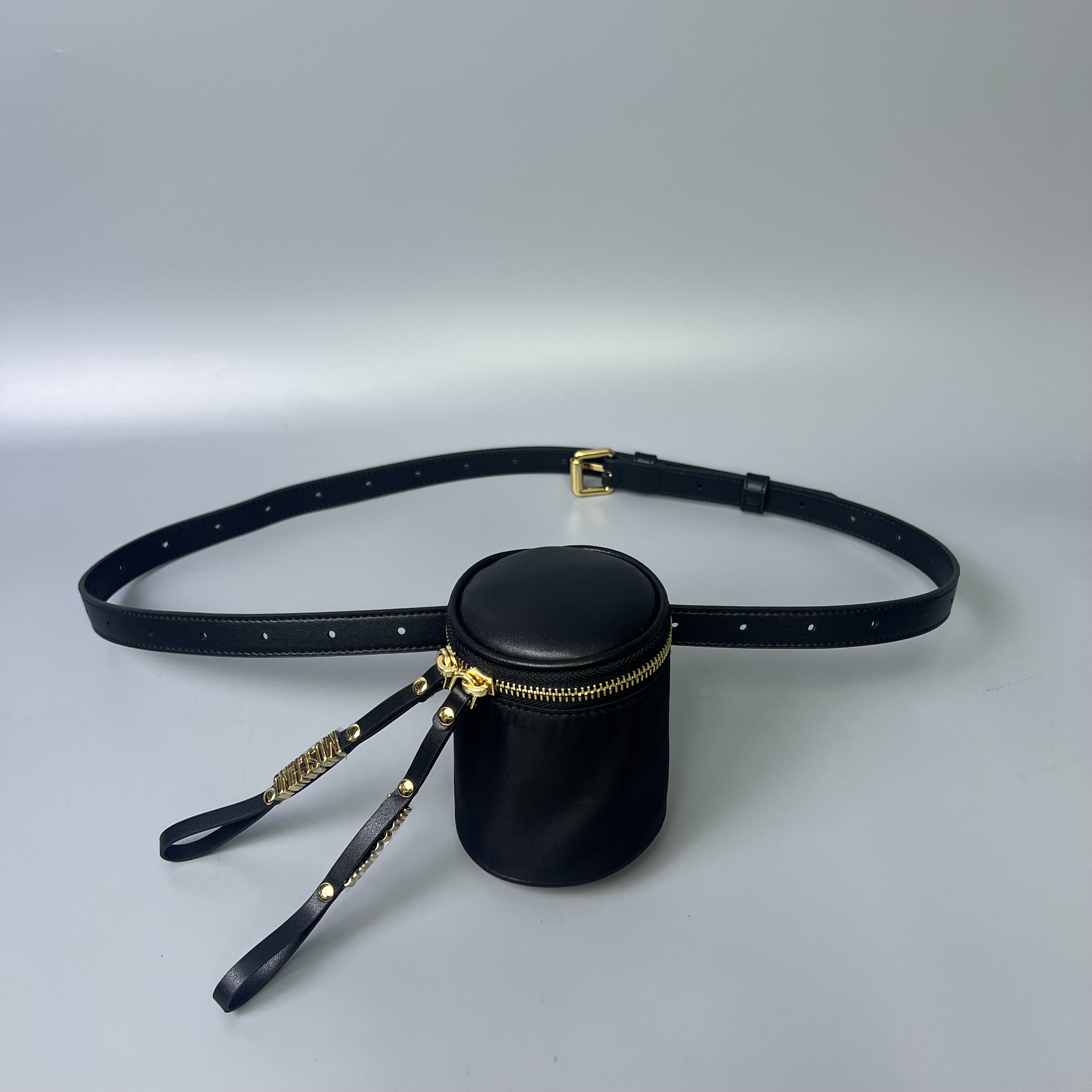 MOSCHINO 7419 8202 3555