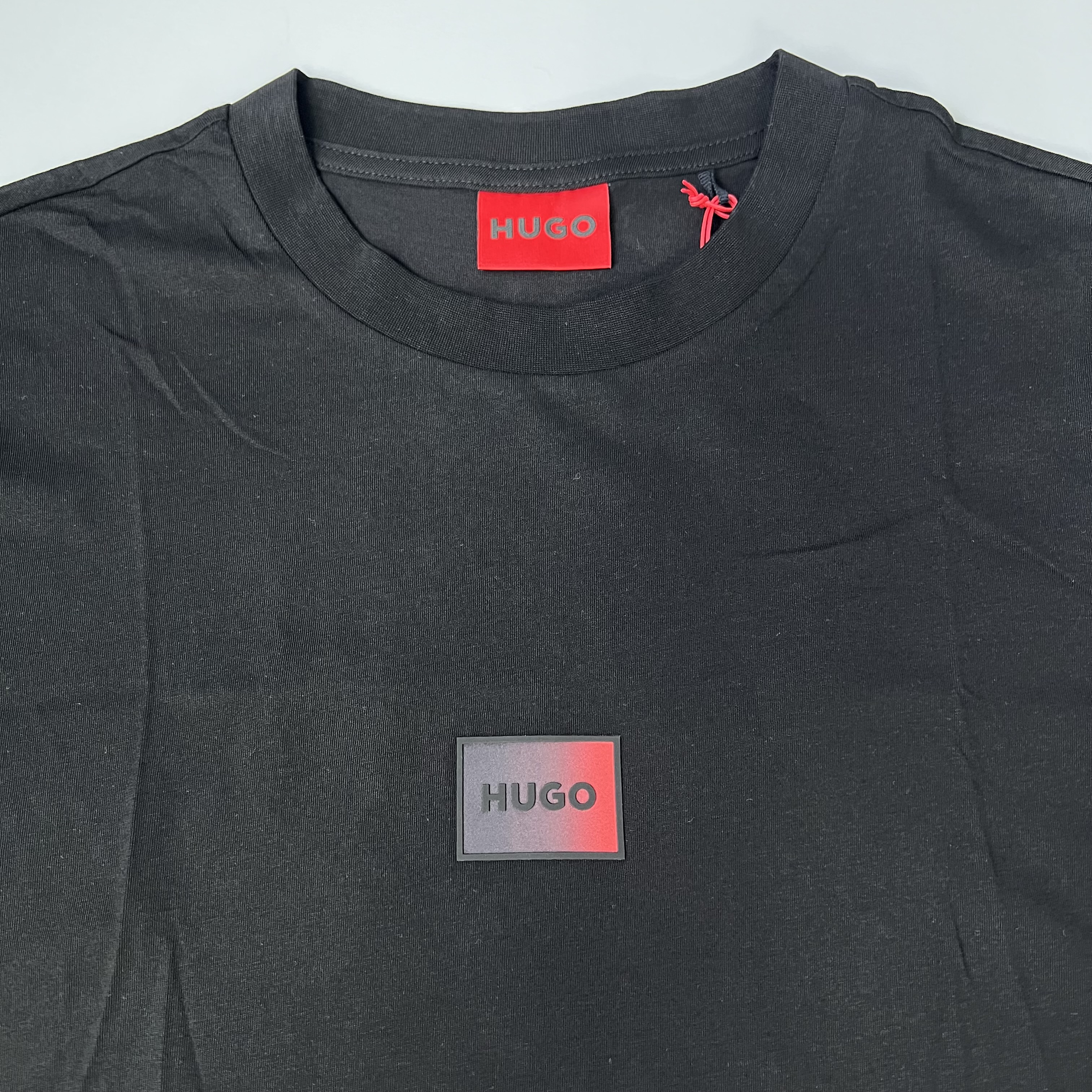 HUGO BOSS 50553124 001