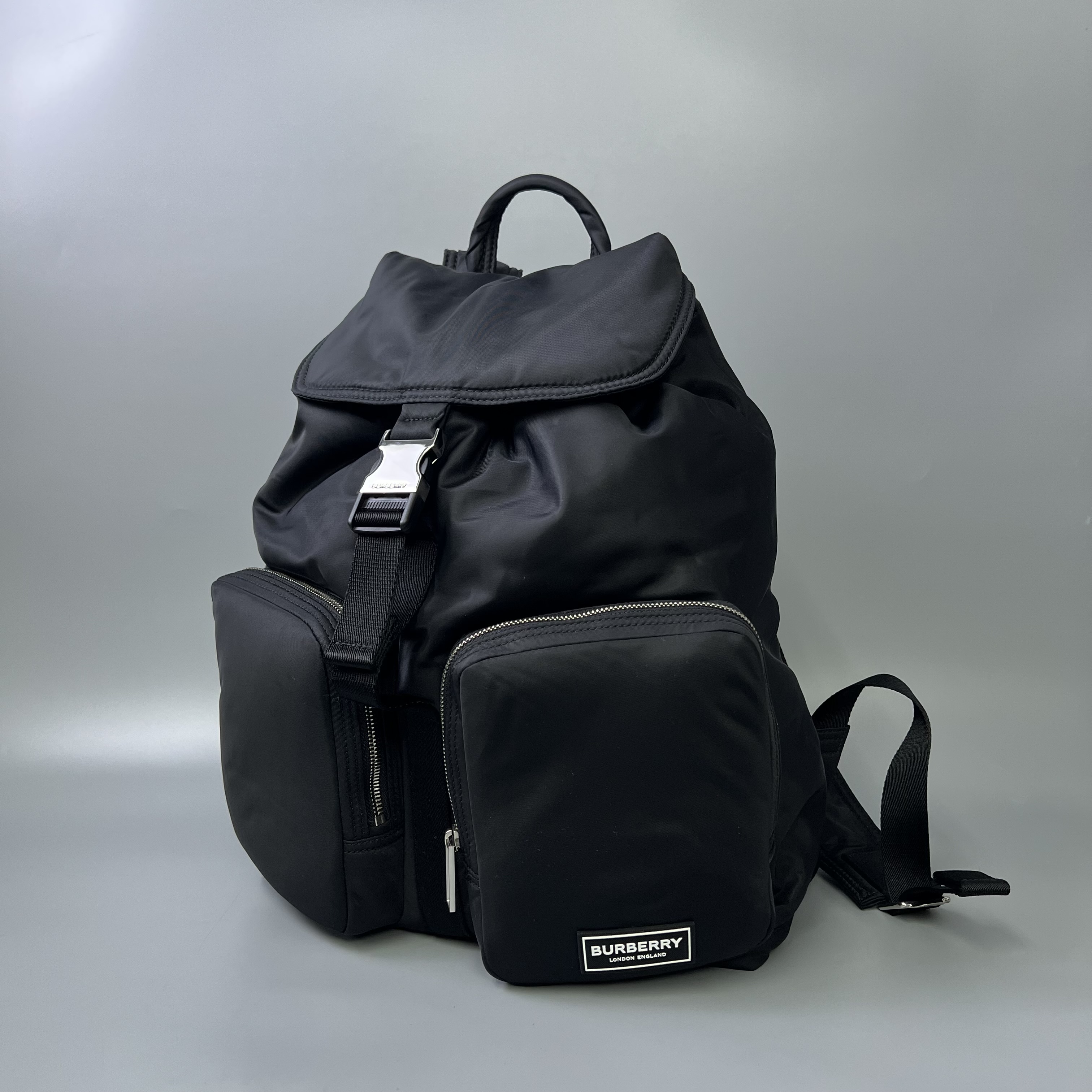 BURBERRY 8090561