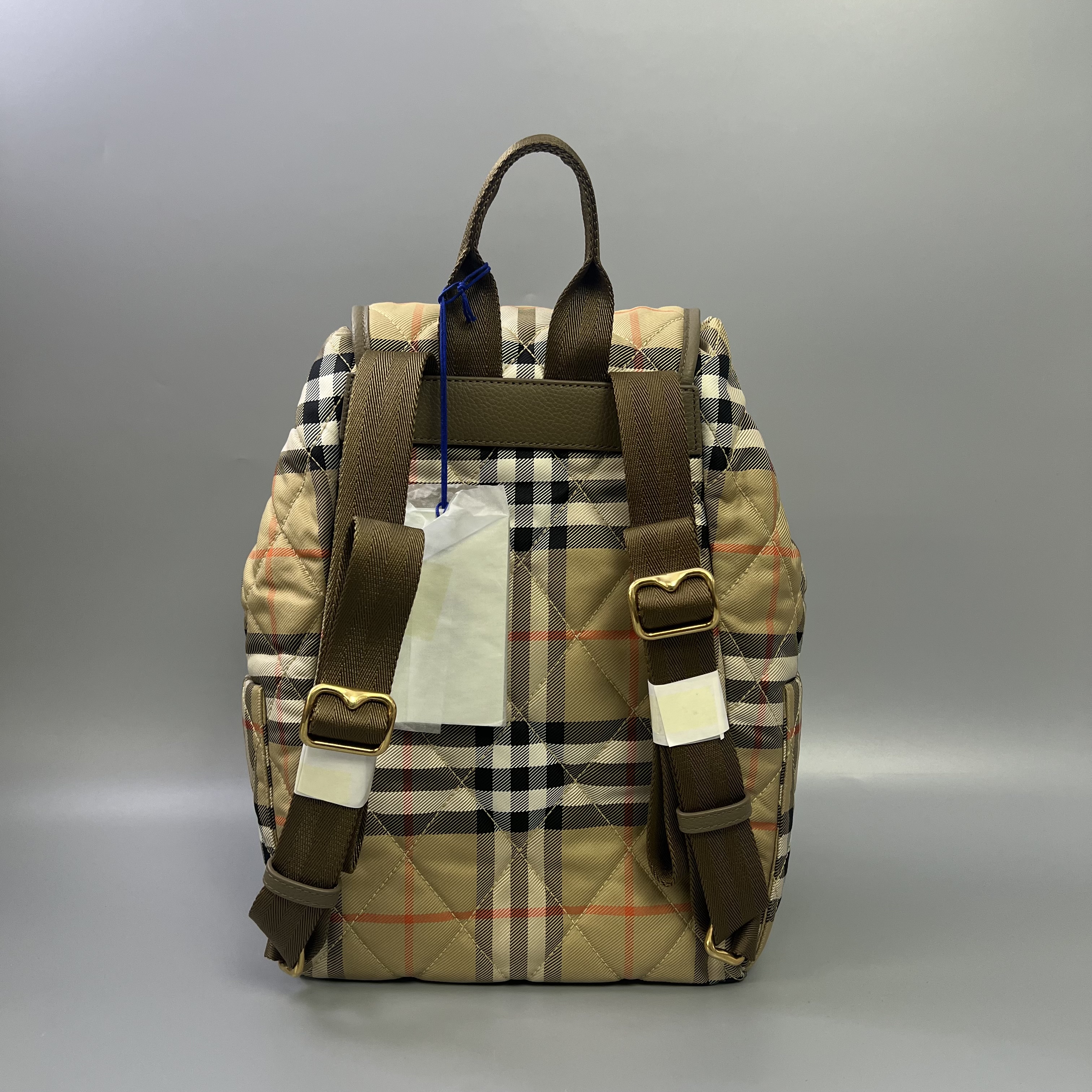 BURBERRY 8115396