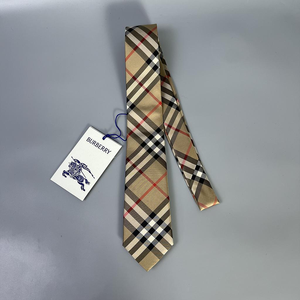 BURBERRY 8011693