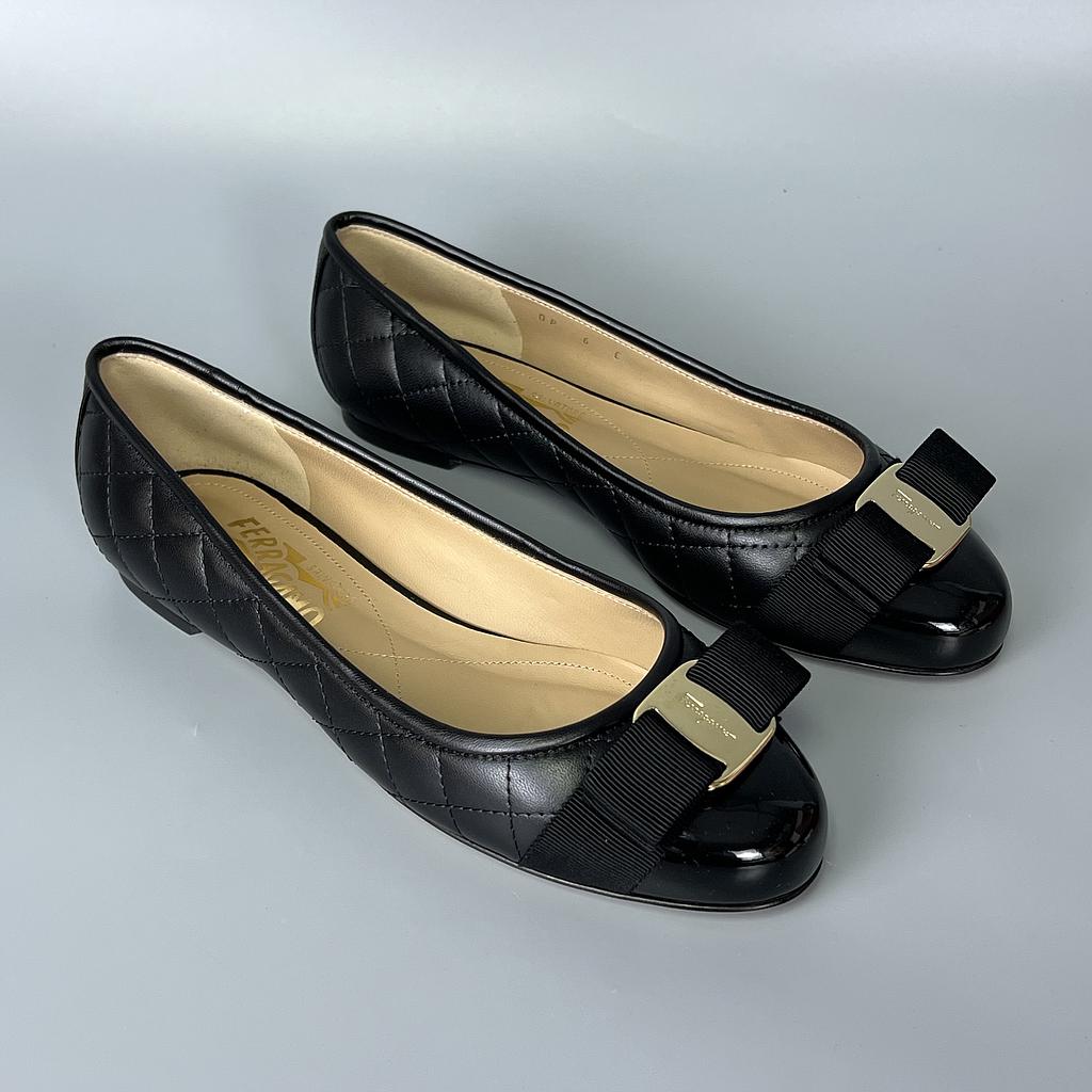Salvatore Ferragamo 672100 01M831