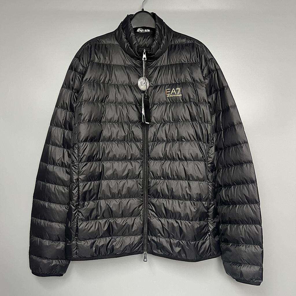 EA7 8NPB23 PNGPZ 0208