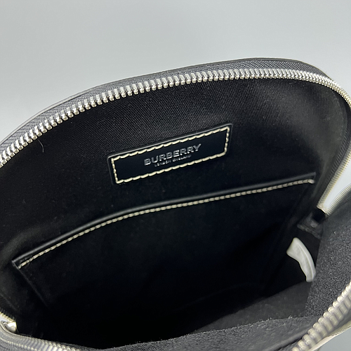 BURBERRY 8060665