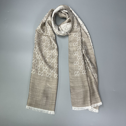 GUCCI 165904 3G646 9500