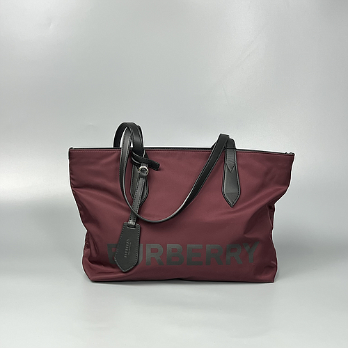 BURBERRY 80528601 # 