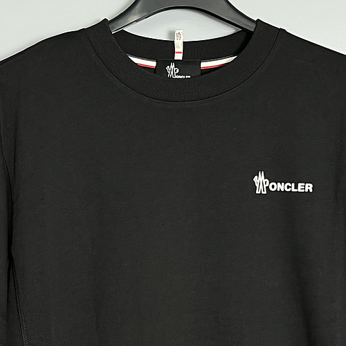 MONCLER GRENOBLE 8C00009 83927 999