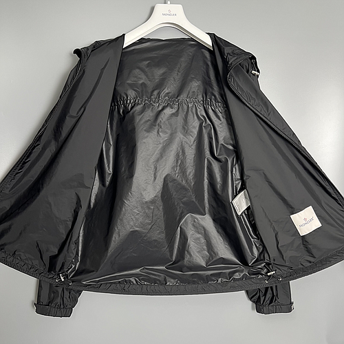 MONCLER K10911A00196/5968E999