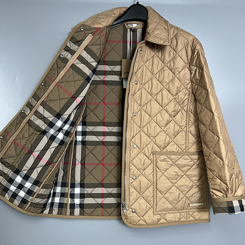 BURBERRY 8091444