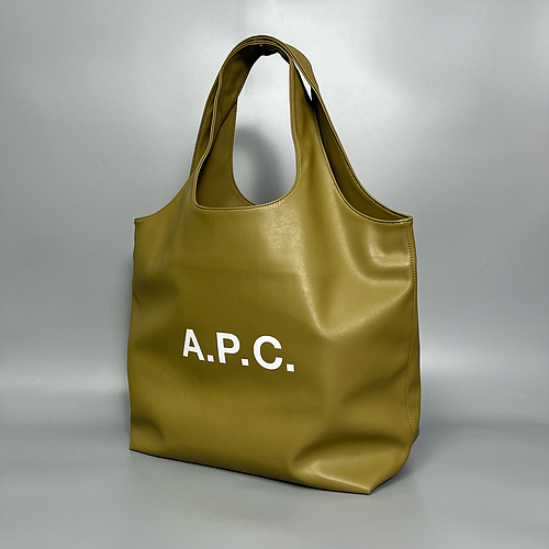 A.P.C. PUAAT M61565 KAD