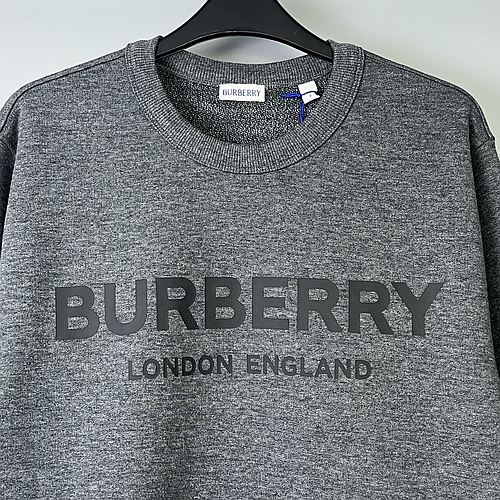 BURBERRY 8104225