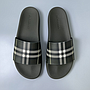 BURBERRY 8119278