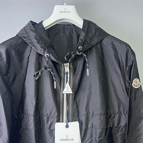 MONCLER L10911A00112 539ZD 999