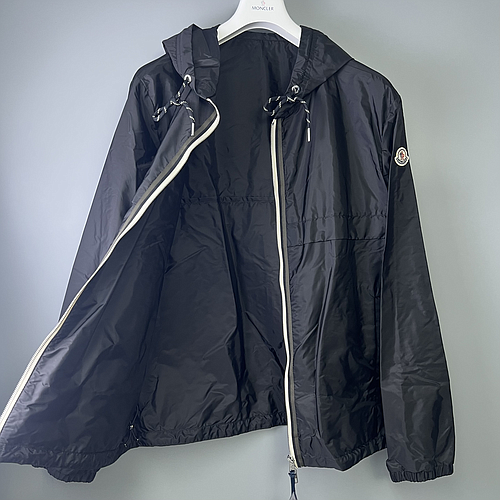MONCLER L10911A00112 539ZD 999