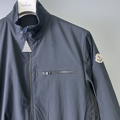 MONCLER L10911A00156 599DW 999