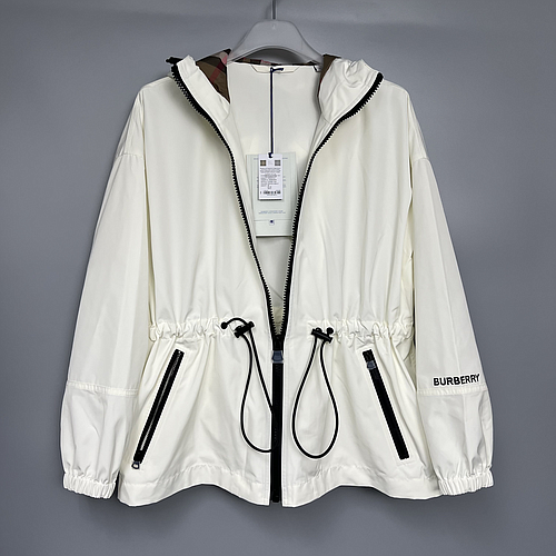 BURBERRY 81040921