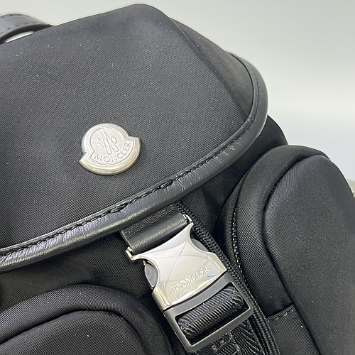 MONCLER L109B 5A00003 M6980 999