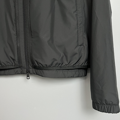 Moncler L1091 1A00108 597YW 999