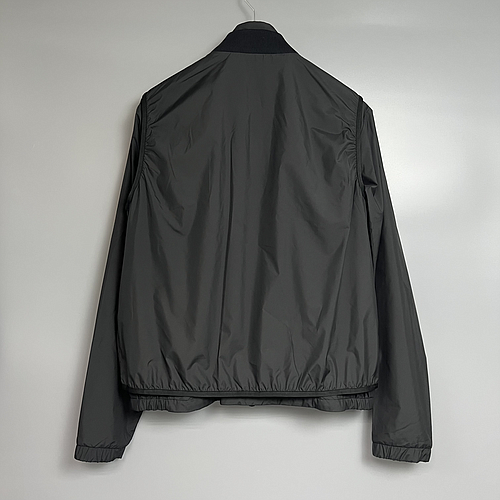 Moncler L1091 1A00108 597YW 999