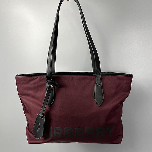 BURBERRY 80528601 # 