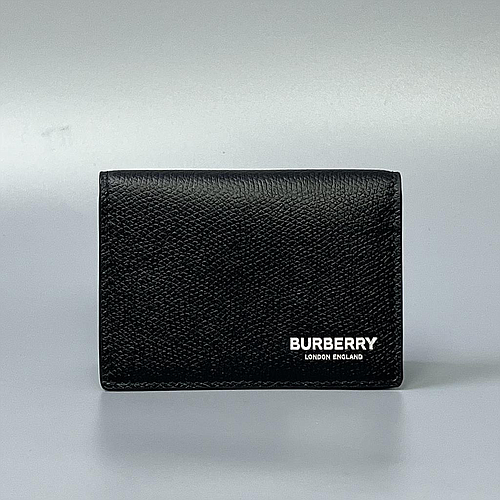 BURBERRY 8104699